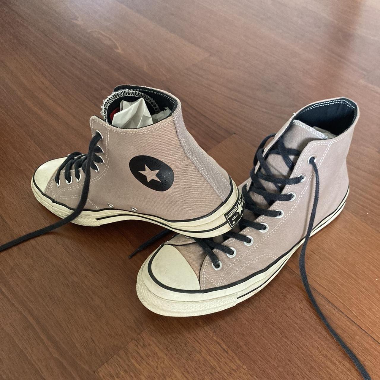 Converse Men's Grey and Black Trainers | Depop