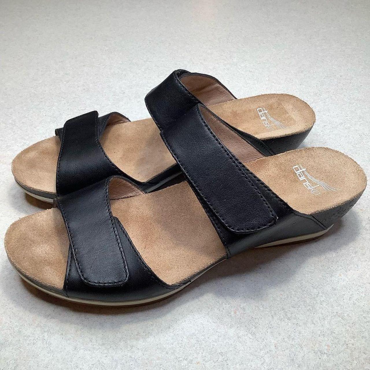 Dansko hot sale vienna sandals