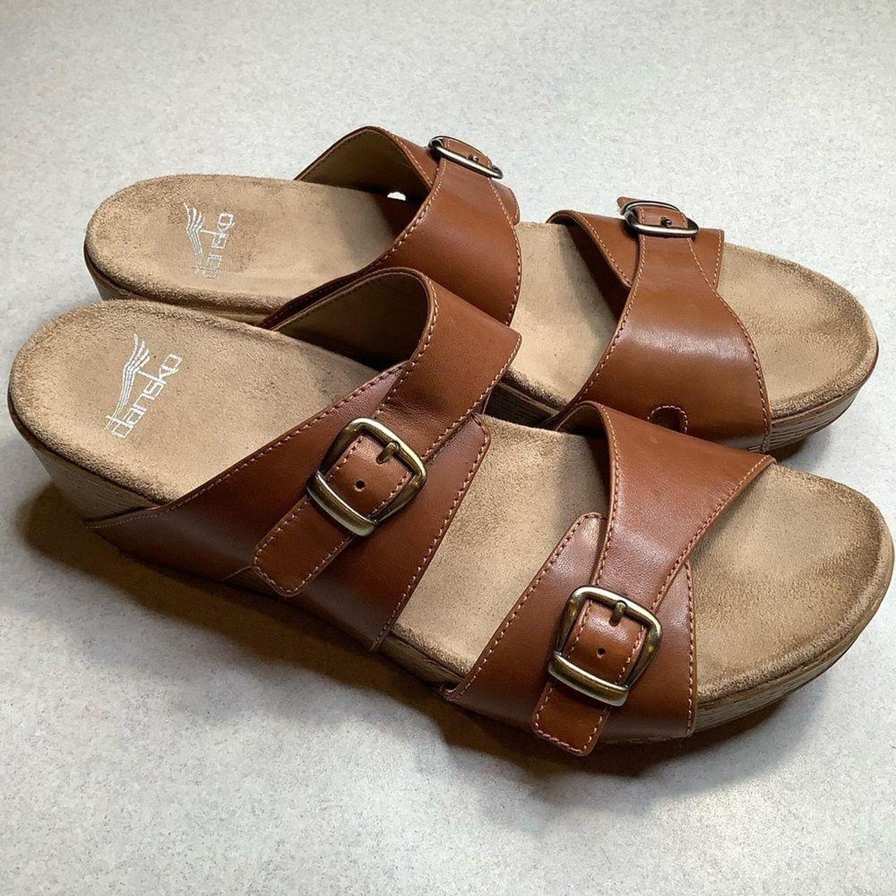 Dansko Leeann sandal Tan burnished leather Slip Depop