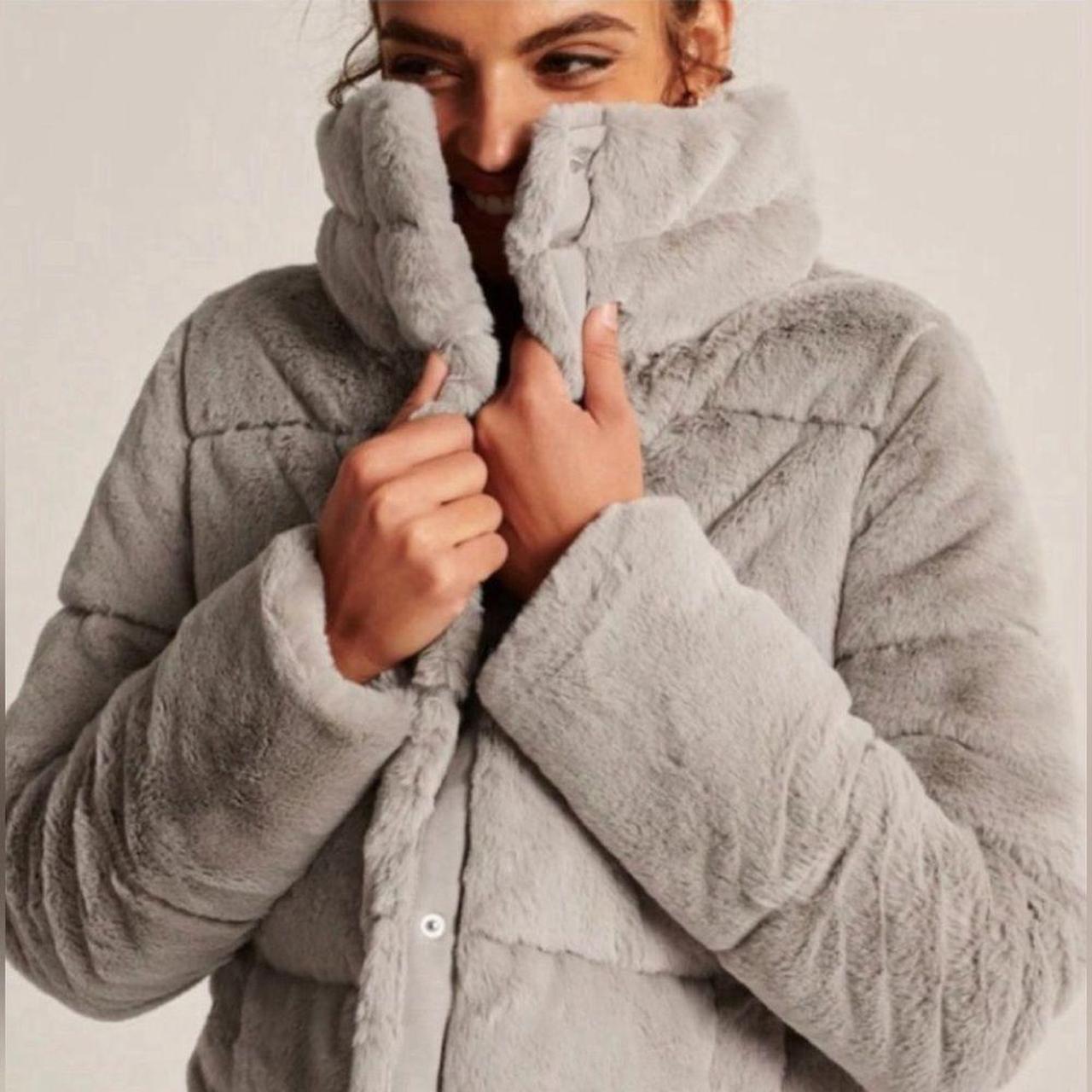 Mini faux fur puffer jacket abercrombie online