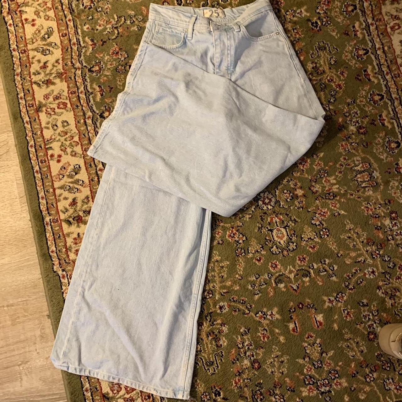 item listed by lilnug777
