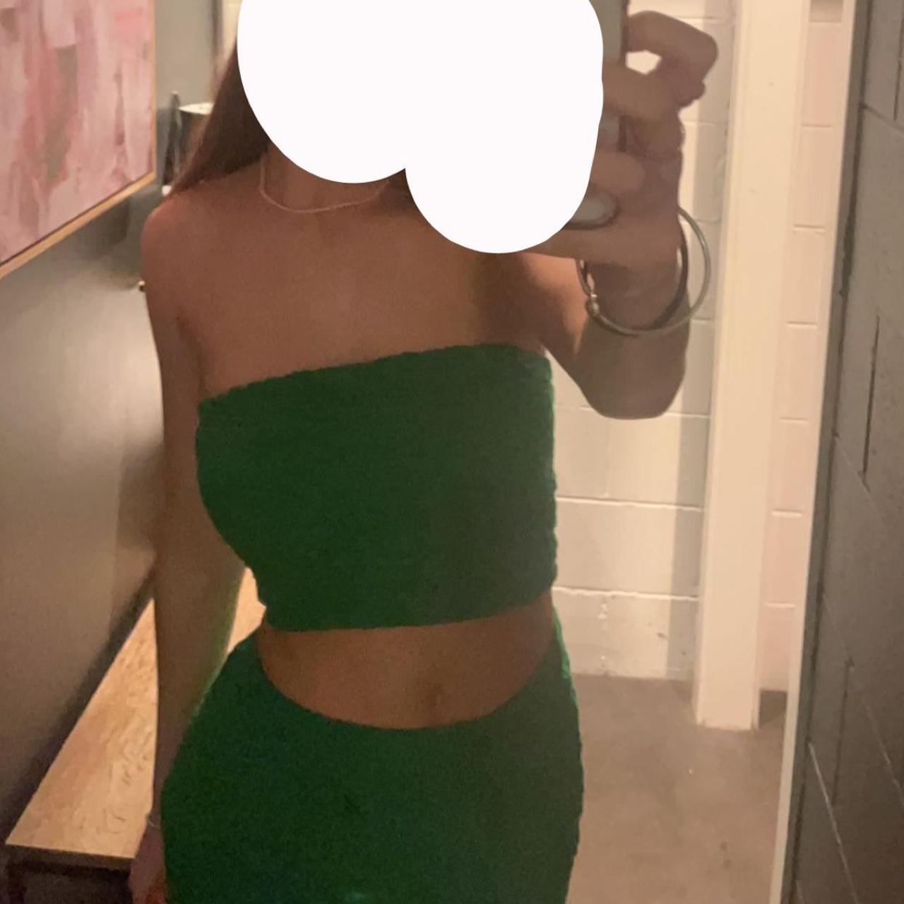 green glassons long skirt green set worn many times... Depop