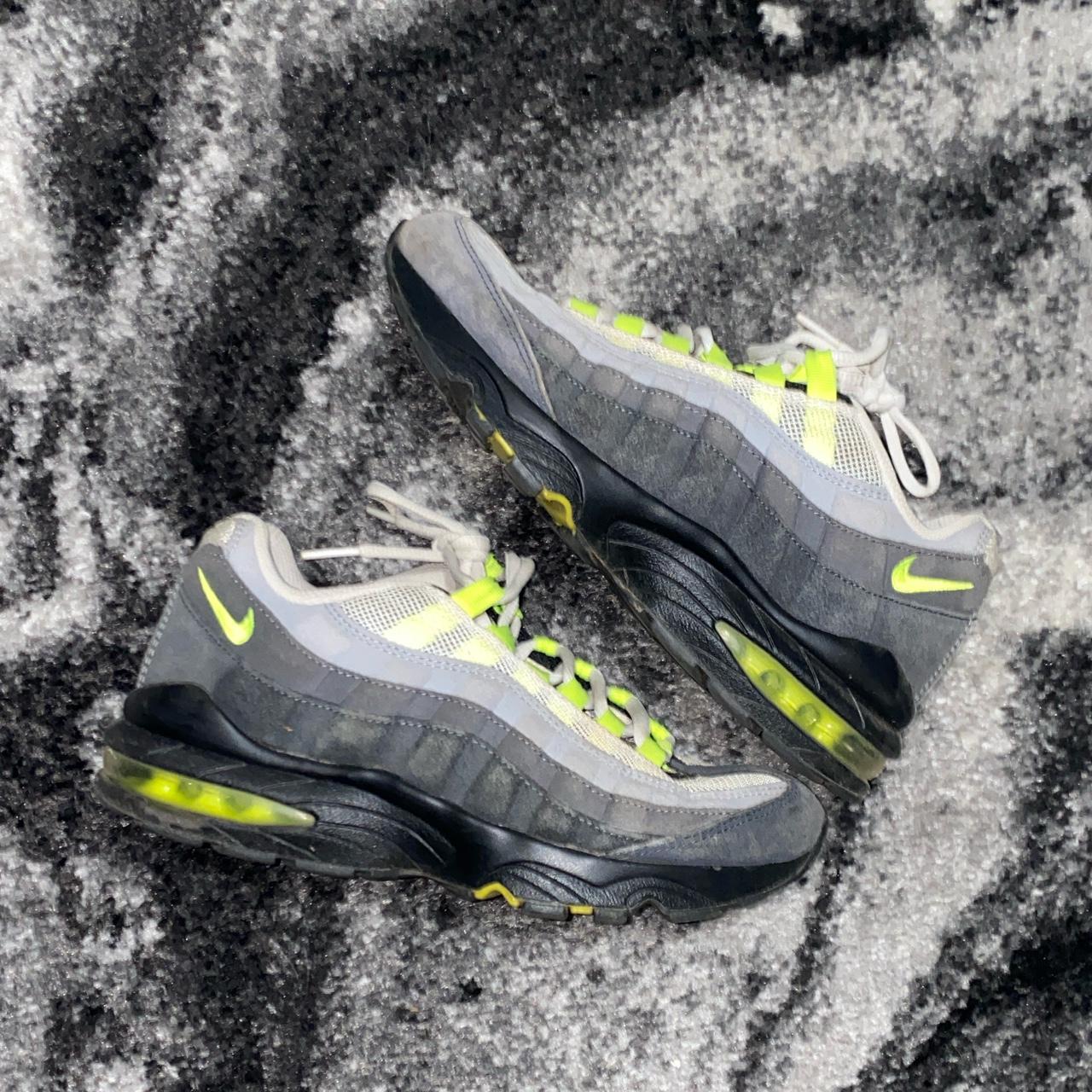 mens nike air max 95 neon