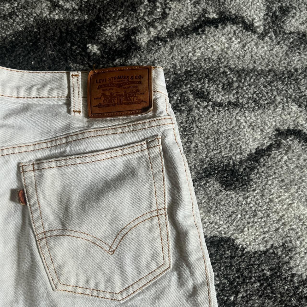 Vintage Levi’s Jeans Leather Patch & Tab Staining... - Depop