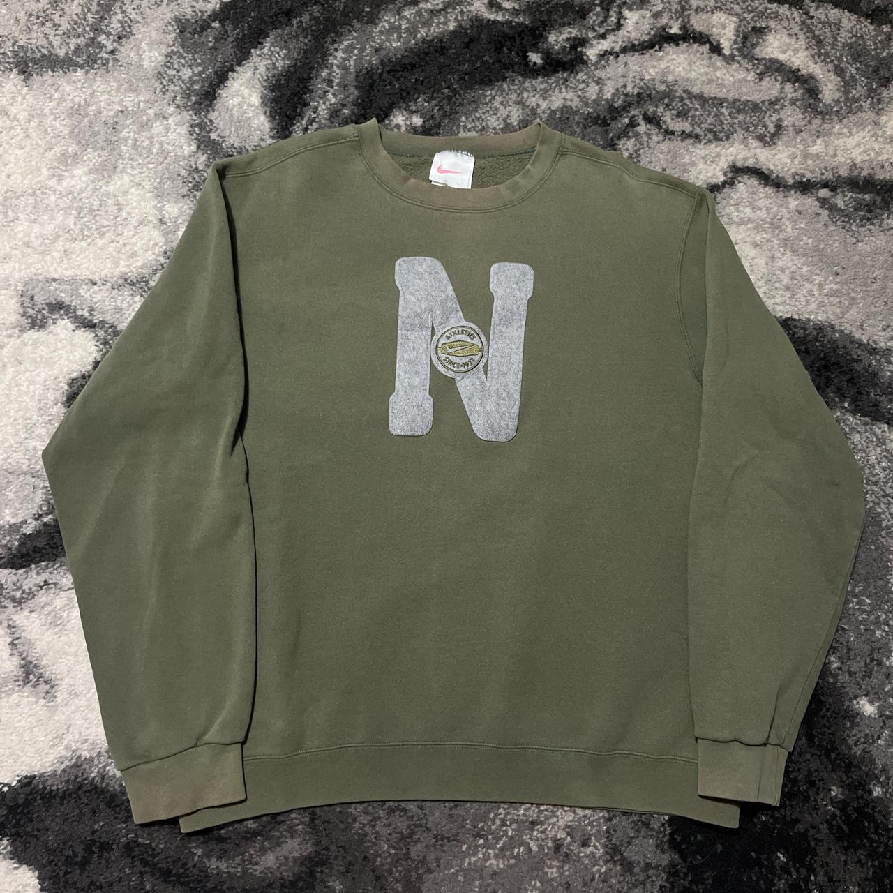 item listed by lookfinds