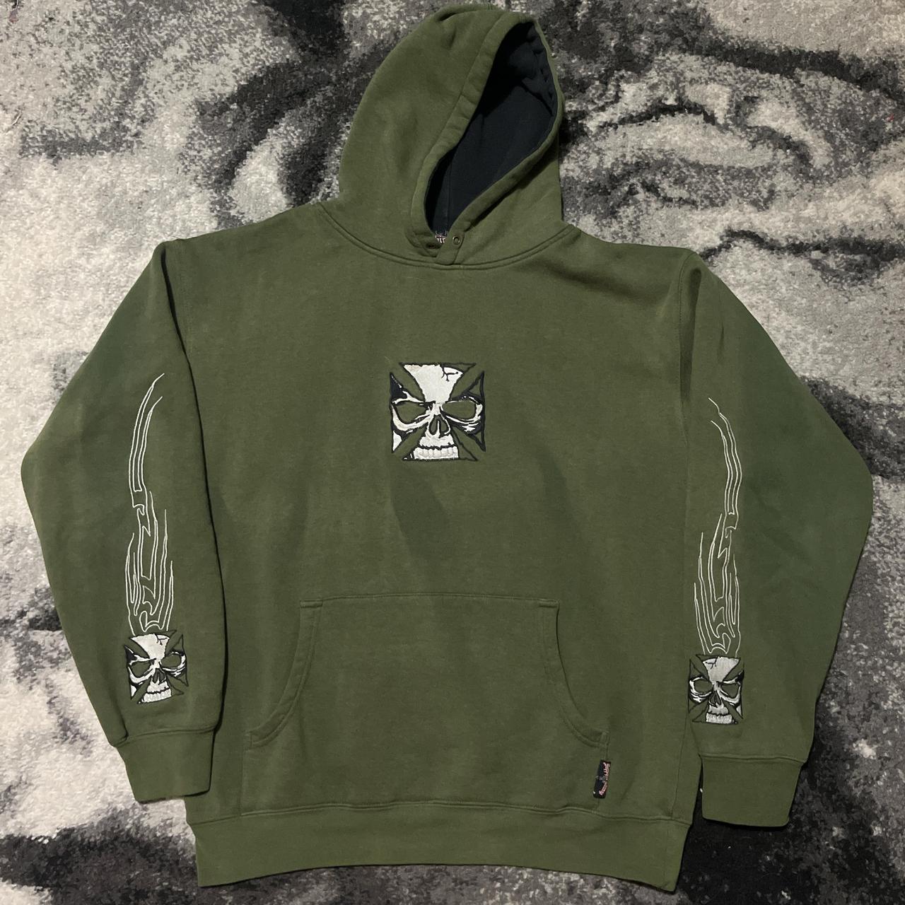 item listed by lookfinds