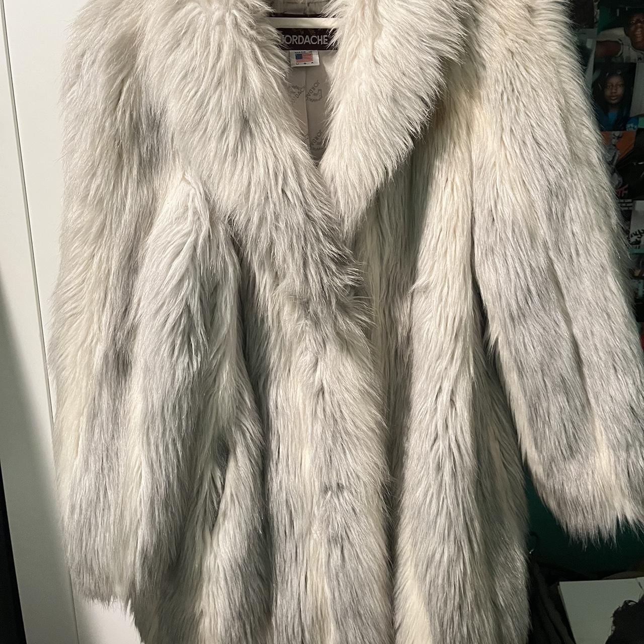 Faux fur coat no collar best sale