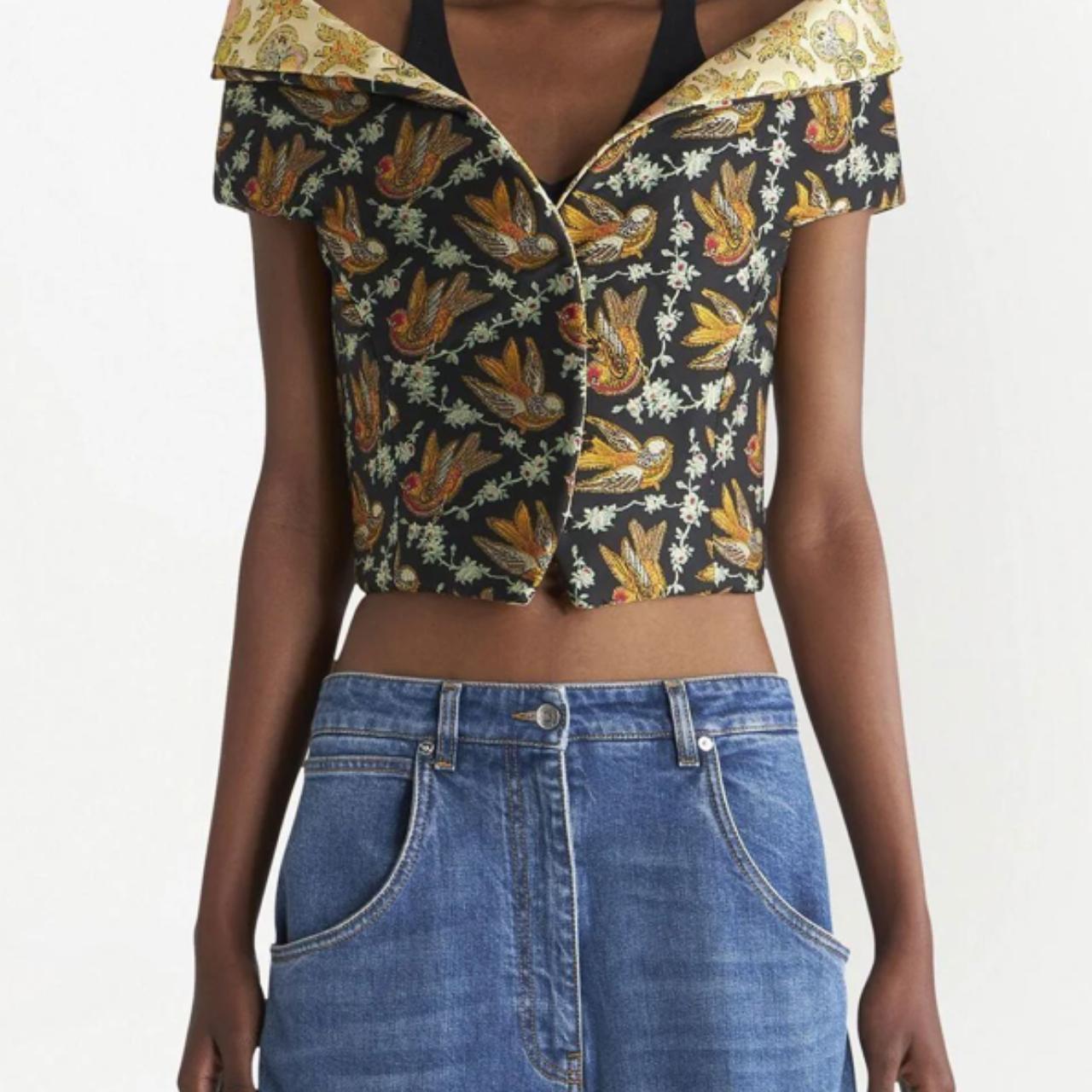 item listed by voguecloset