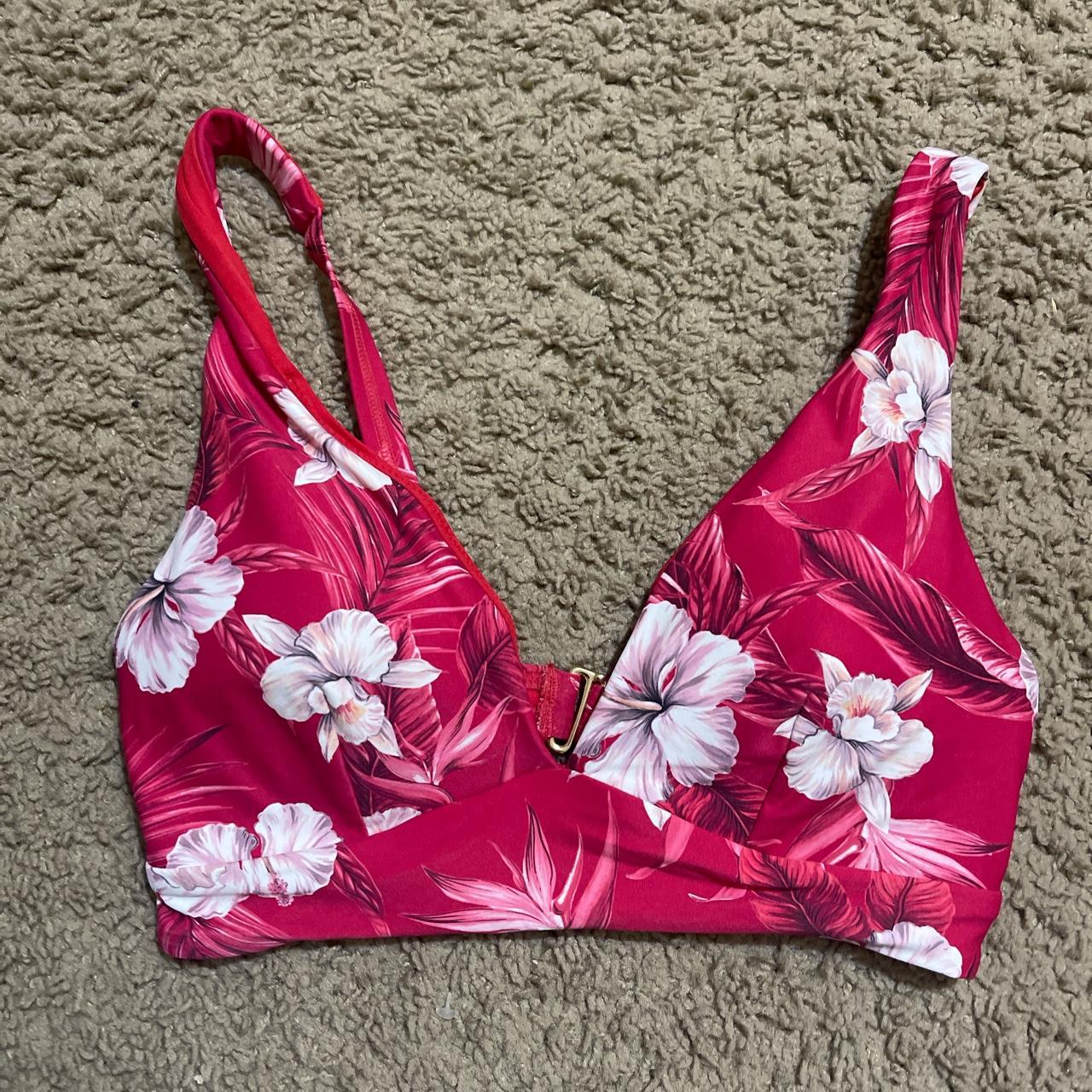 Sea level swim Australia swim top - size 6 (fits... - Depop