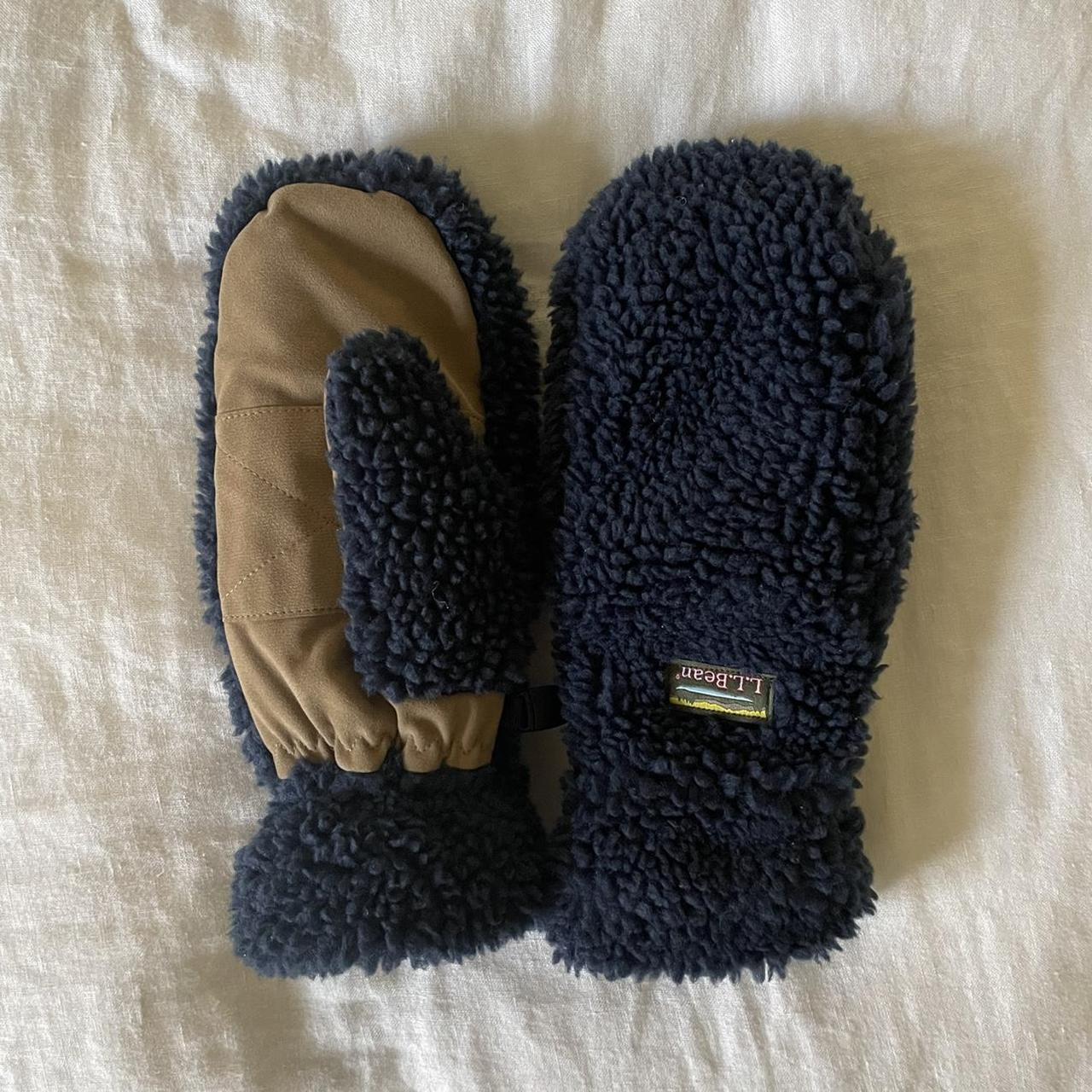 L.L. Bean sherpa mittens in navy size... Depop