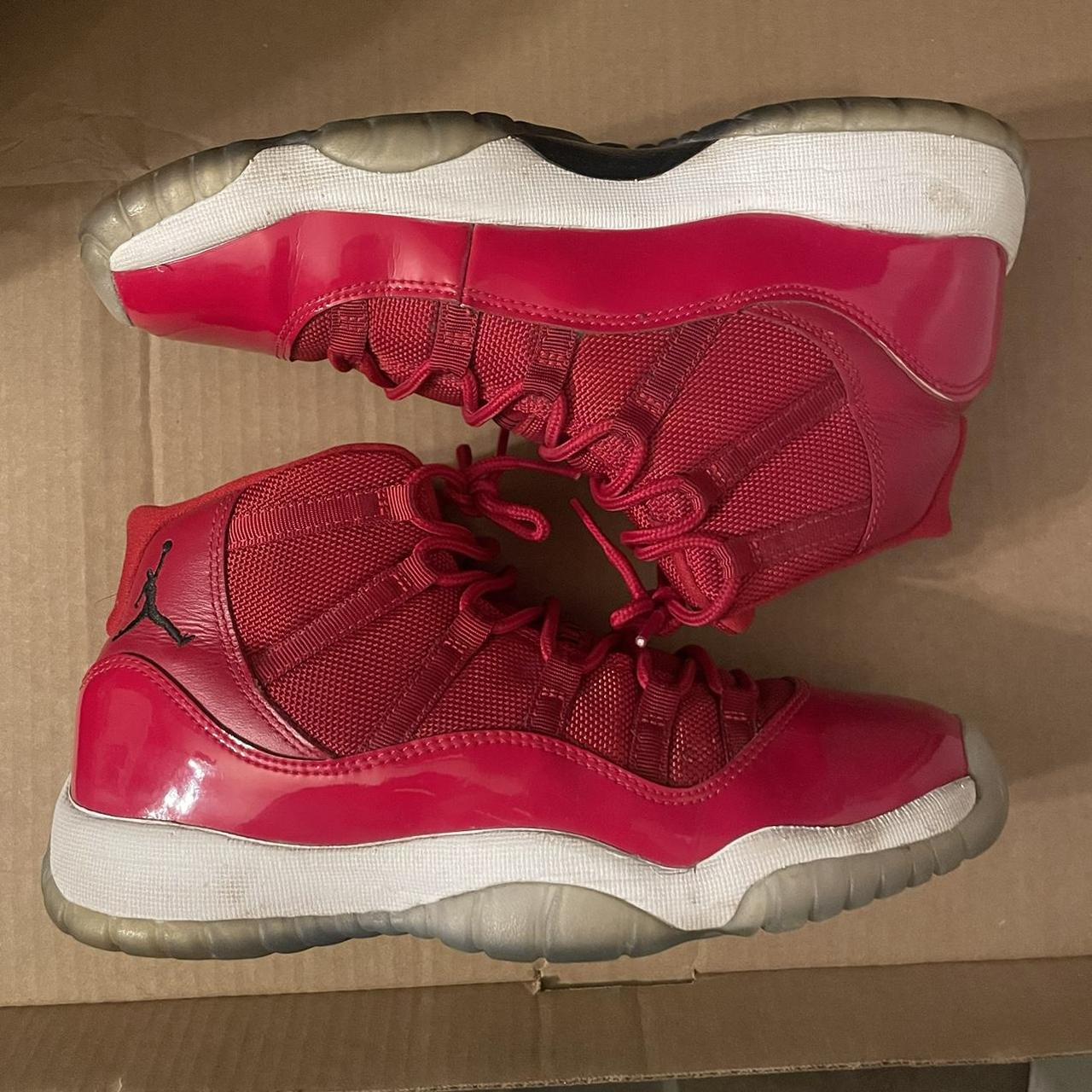 Jordan 11 cheap size 7y