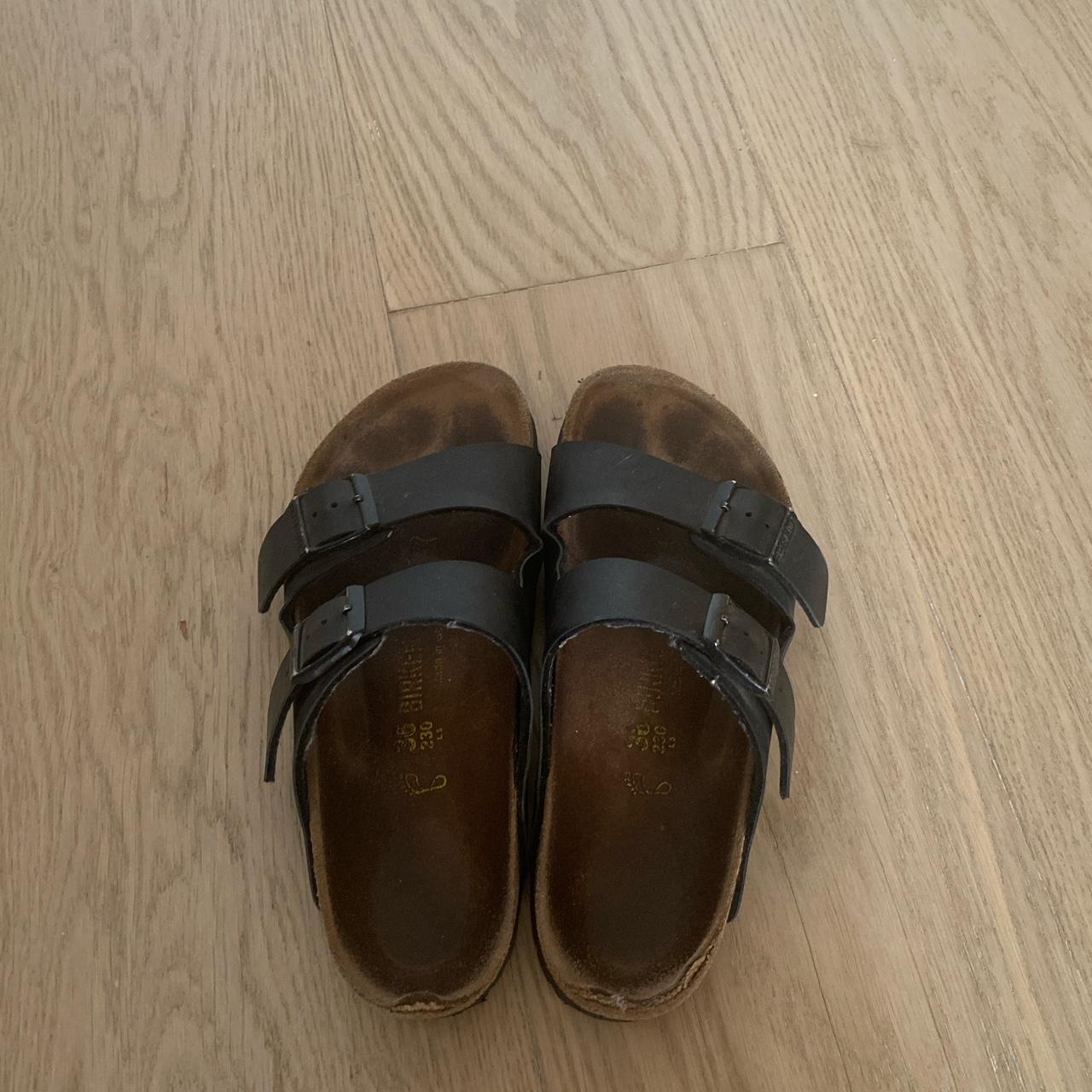 Birkenstock Women's Black Sandals | Depop