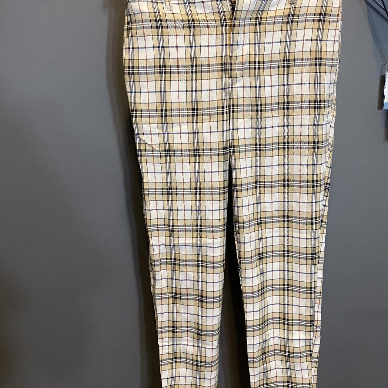 Burberry pants clearance zara