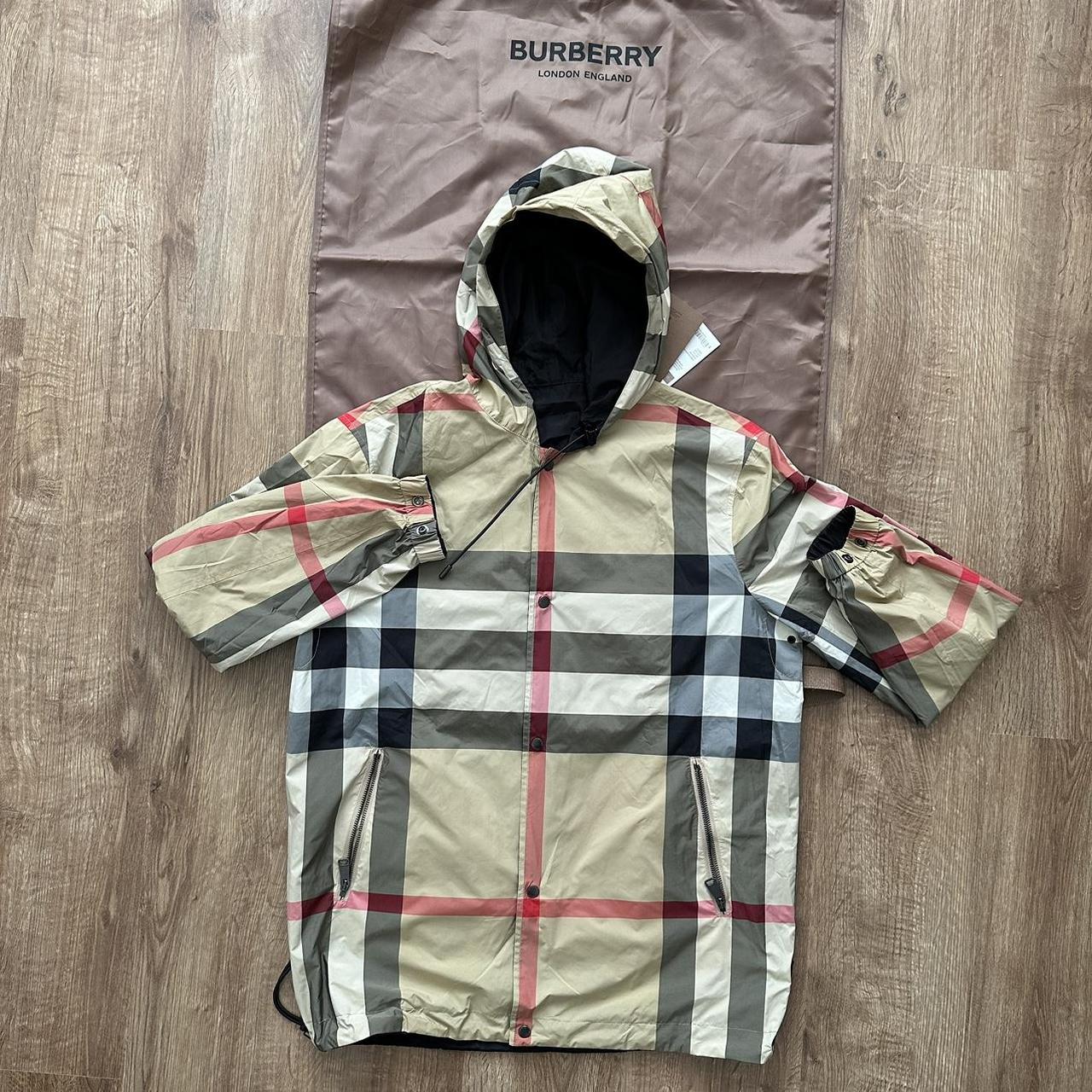 Burberry Reversible Jacket Black Beige Size Large