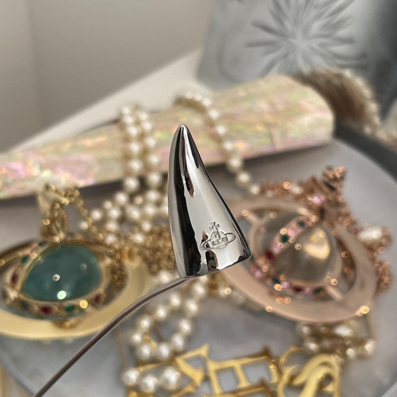 ホーンティアラ シルバー ヴィヴィアン 新品未使用 Vivienne Westwood ホーンティアラ ヴィヴィアン シルバー