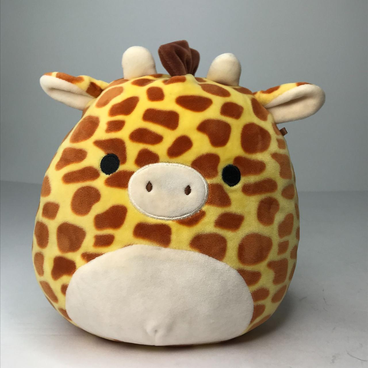 gary giraffe squishmallow