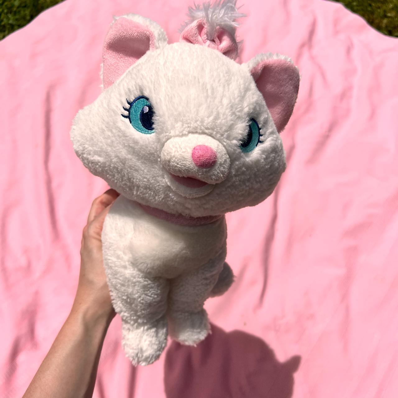 Disney Store Aristocats Marie Plush Stuffed Animal. 