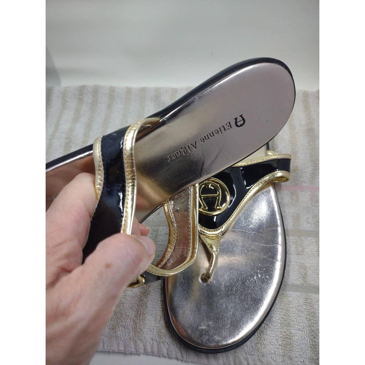 Etienne Aigner Black and Gold Leather Thong Slip On Depop