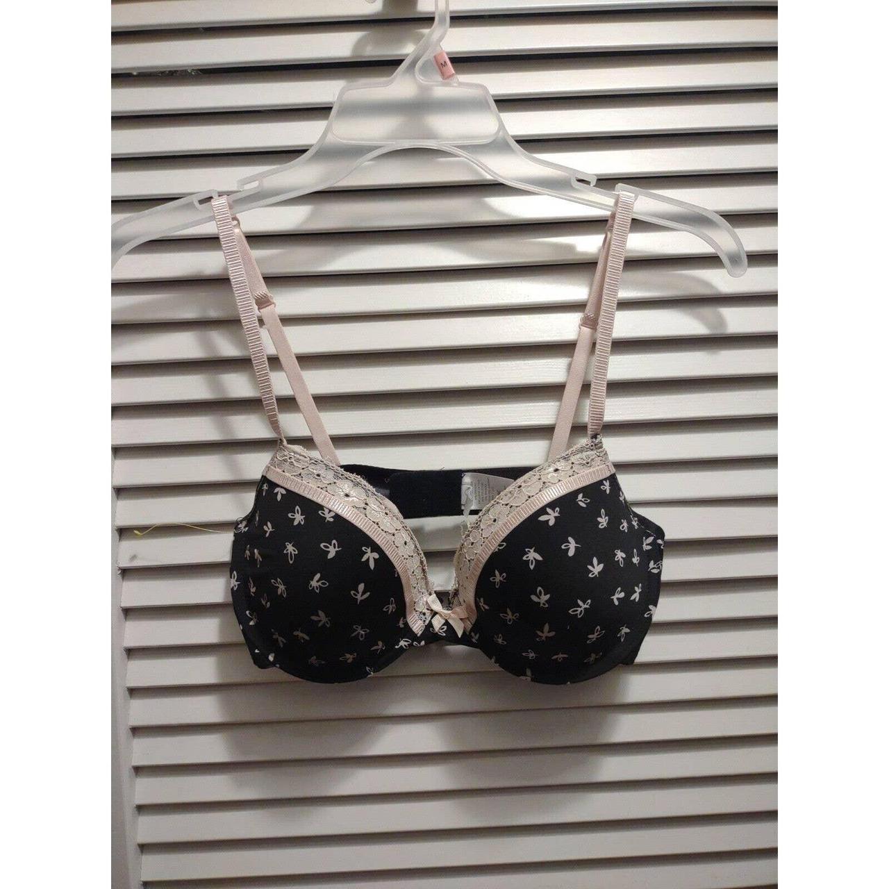 Jessica Simpson women's 34C black pink lace lightly - Depop