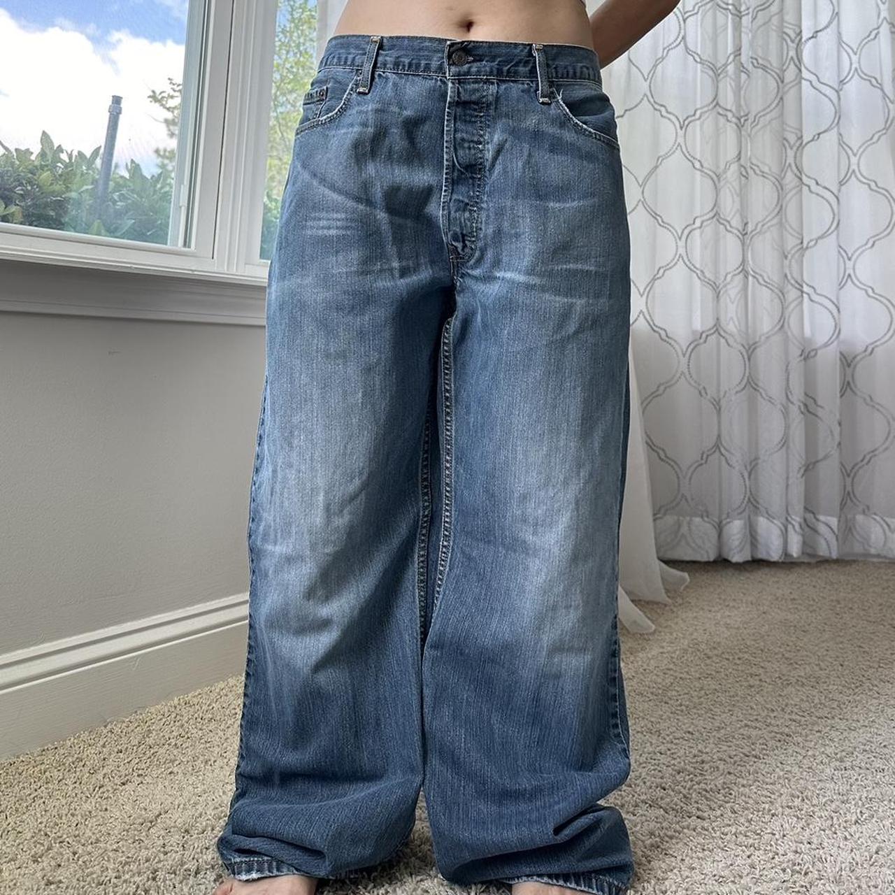 item listed by throwingoutfits