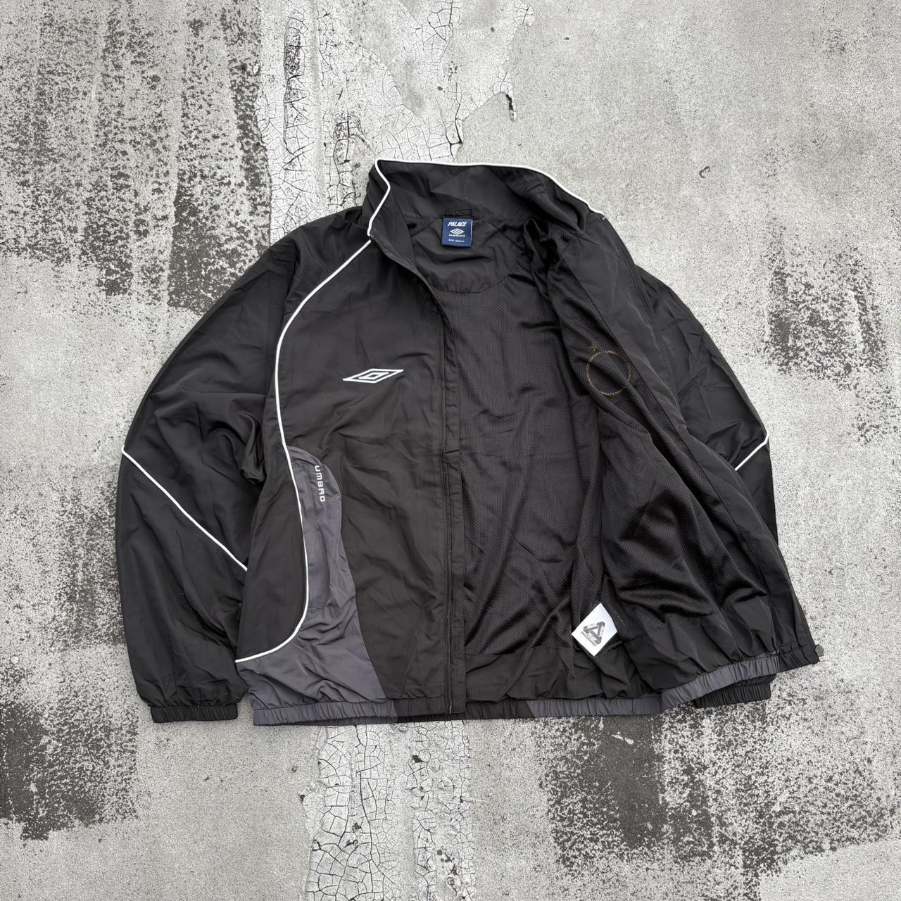 Palace piped shell pullover top in black Size | Depop