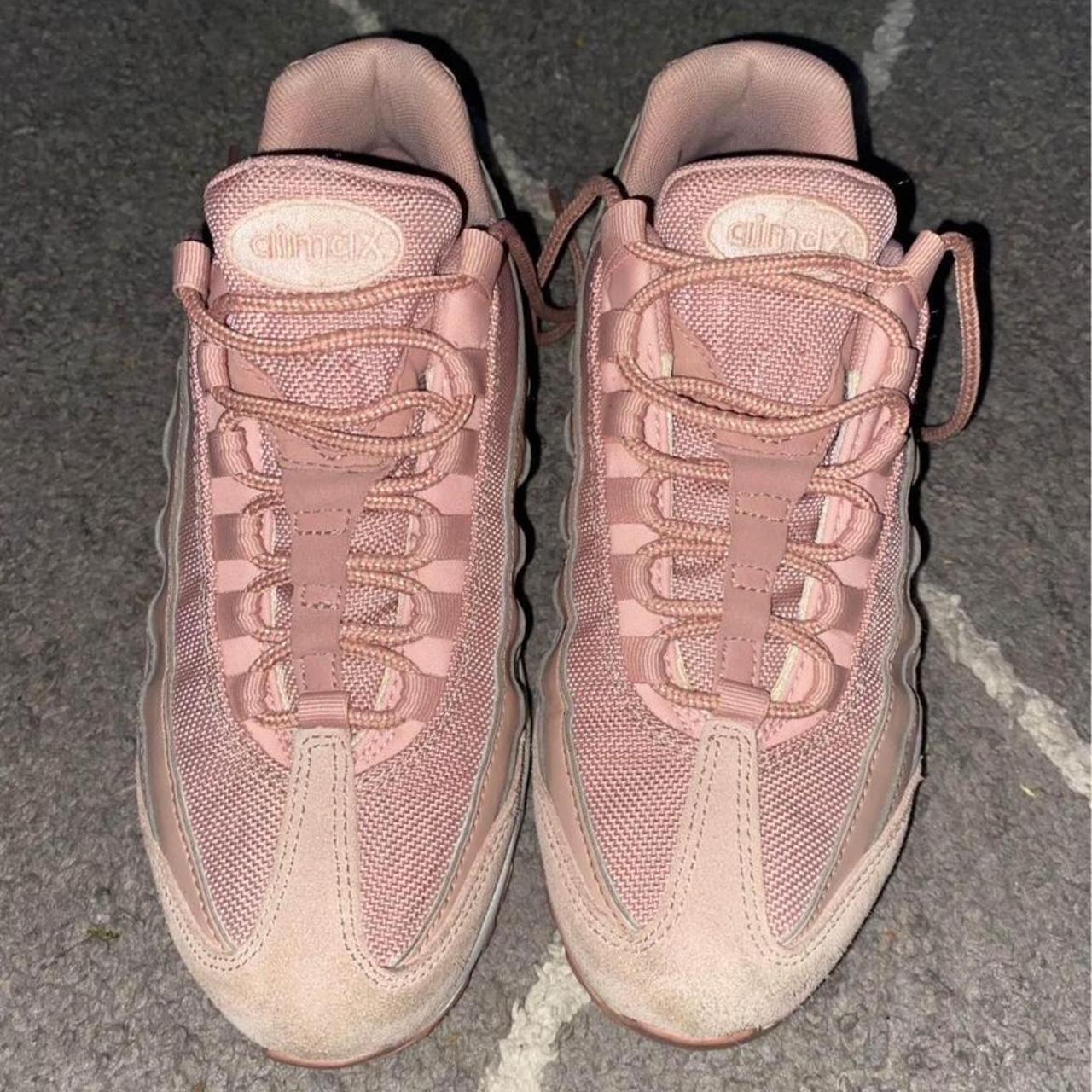 dusty pink nike trainers