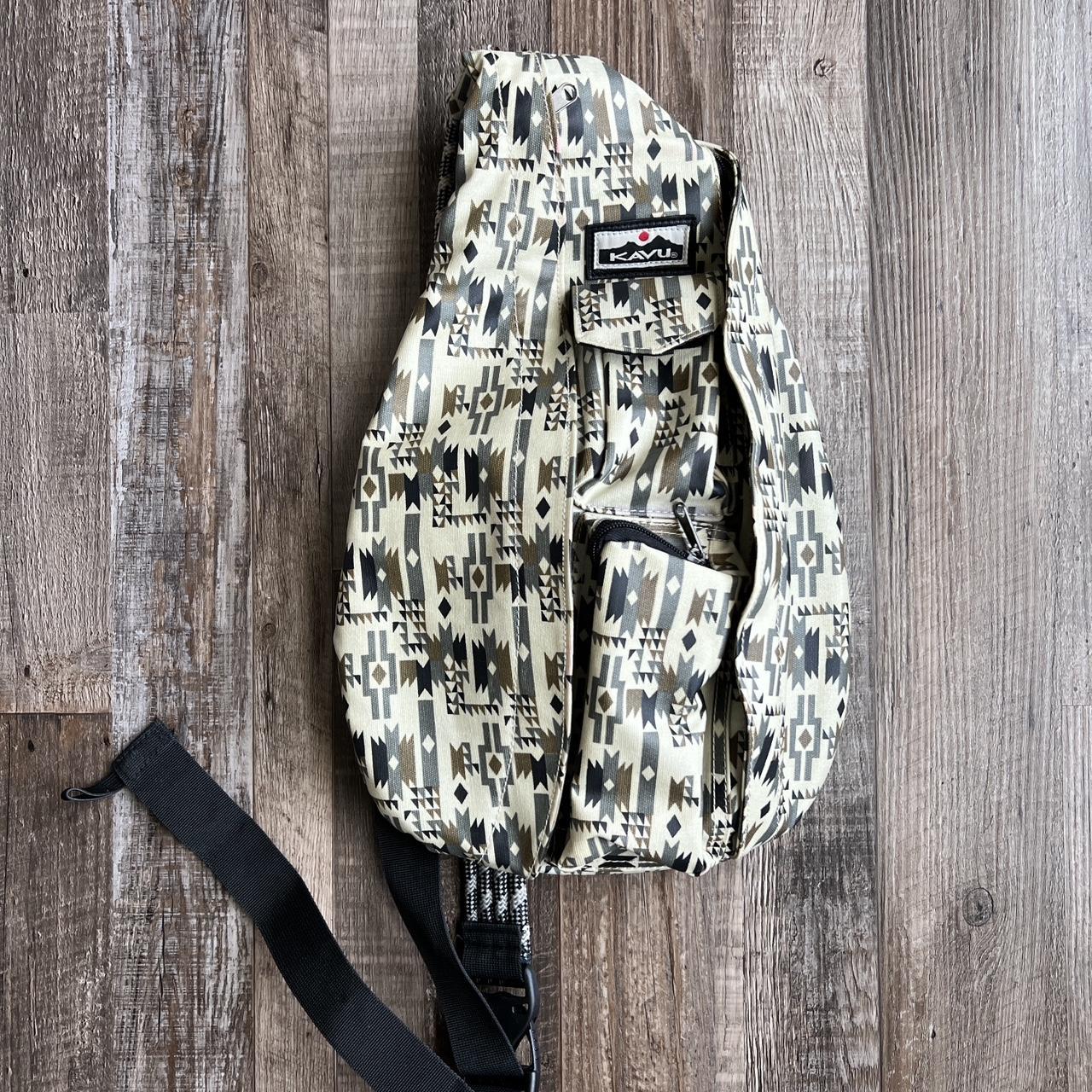 Kavu Shoulder Bag Great hiking bag No issues or flaws Depop