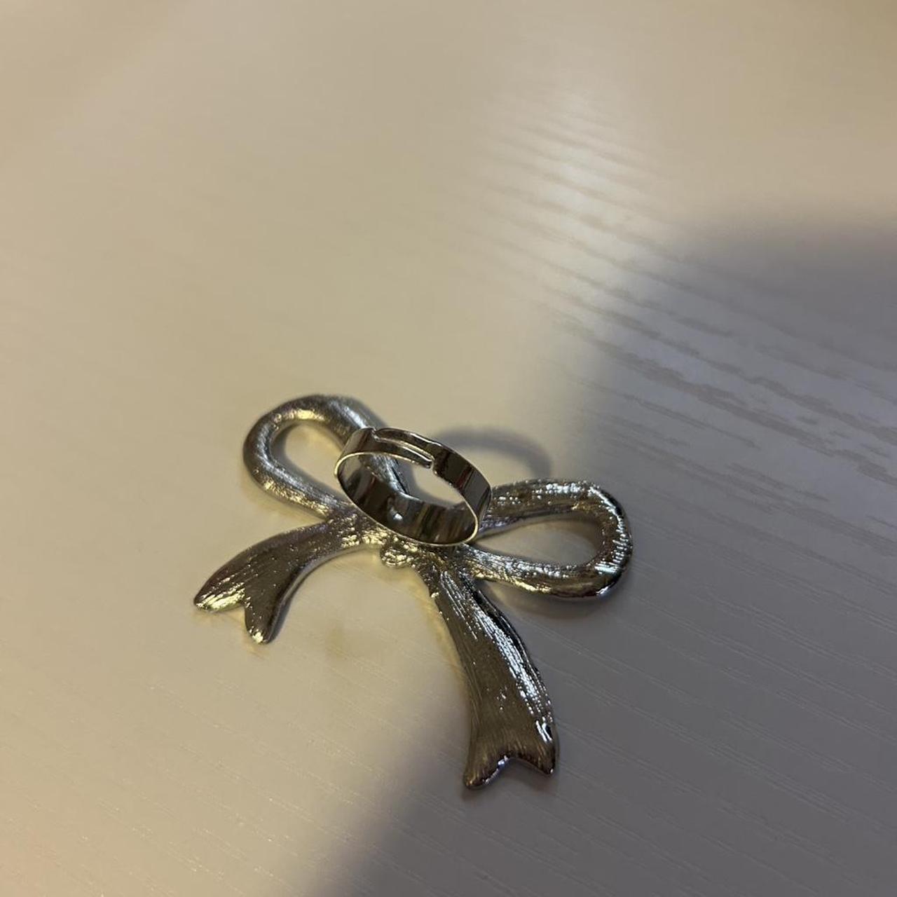 Women's Ring - Silver – Adjustable silver bow rin… - image 2