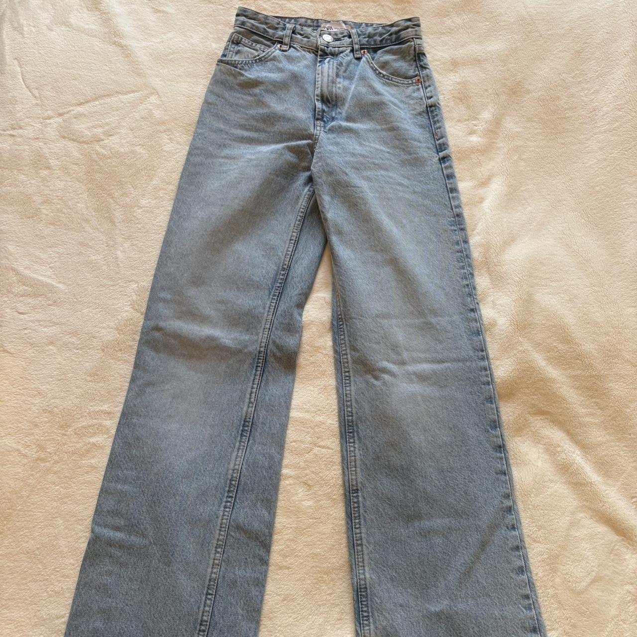 item listed by aliyauberoi