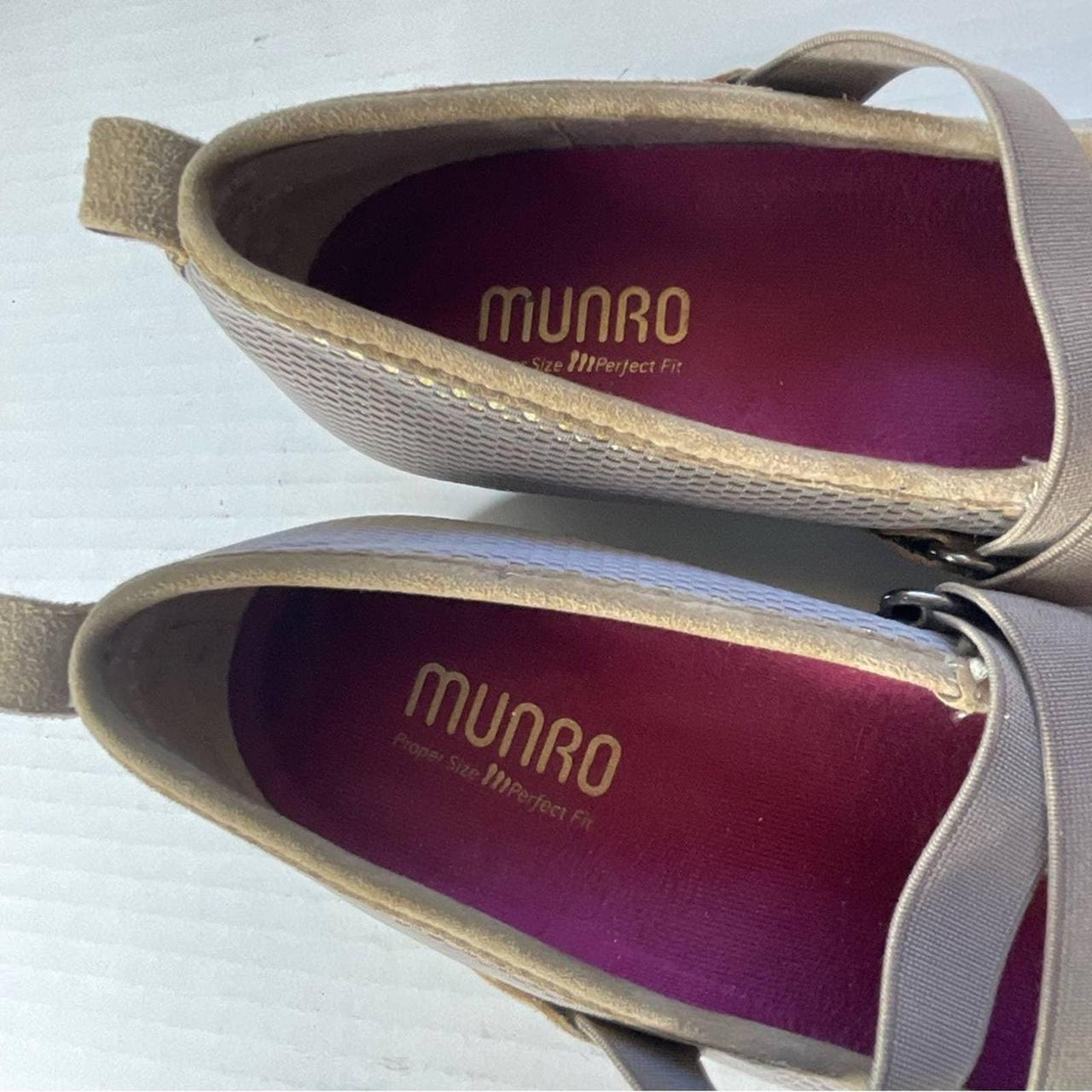 Munro loafers store