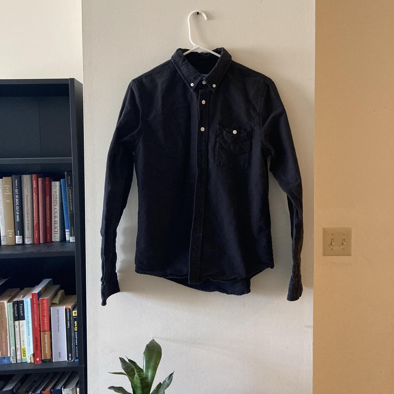 Native Youth Men's Black Shirt