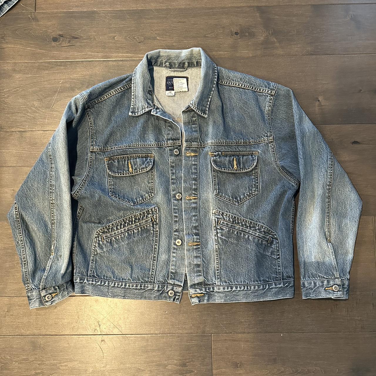 VINTAGE JEAN JACKET SUPER SICK DESIGN KINDA A TYPE 3... - Depop