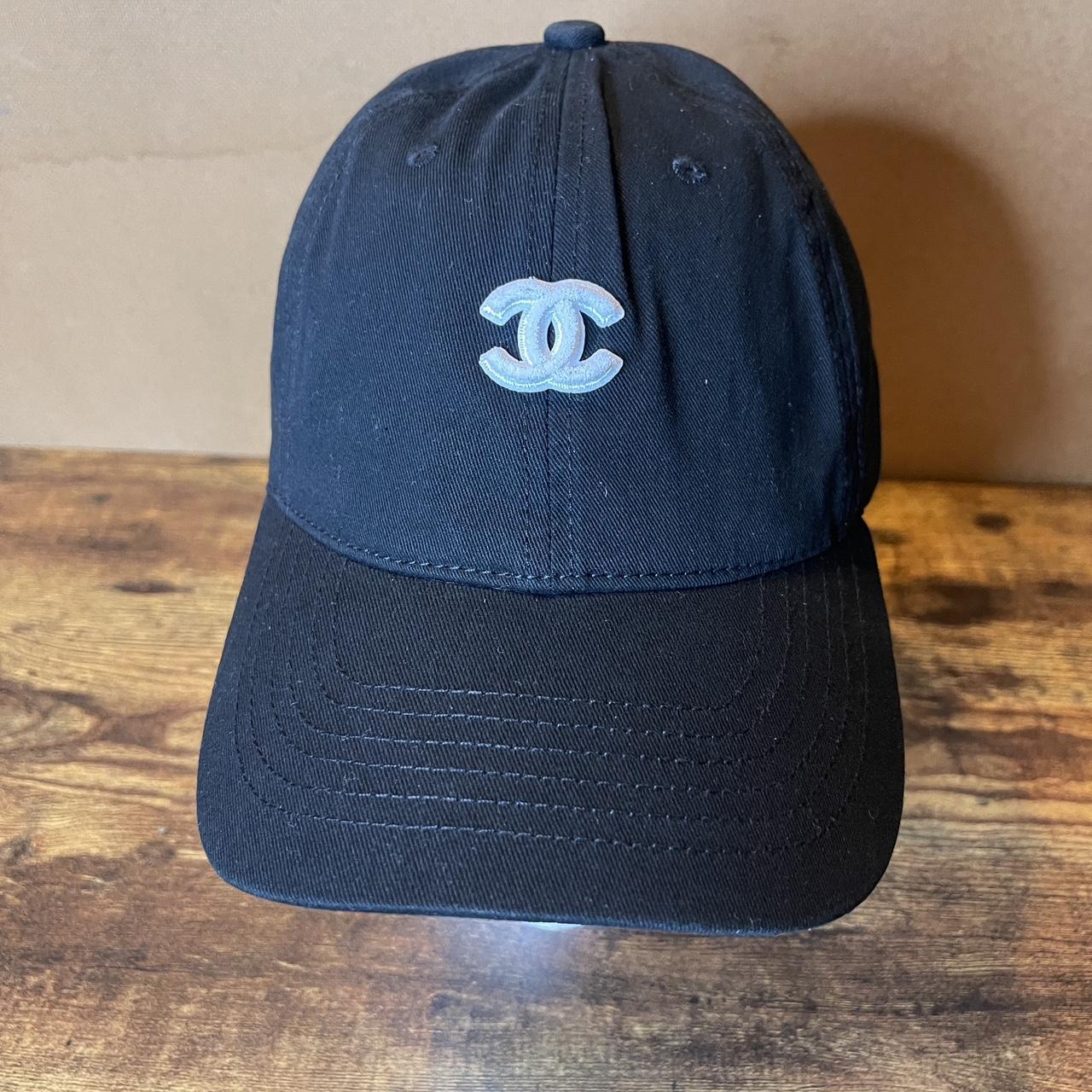 Chanel beanie - Depop