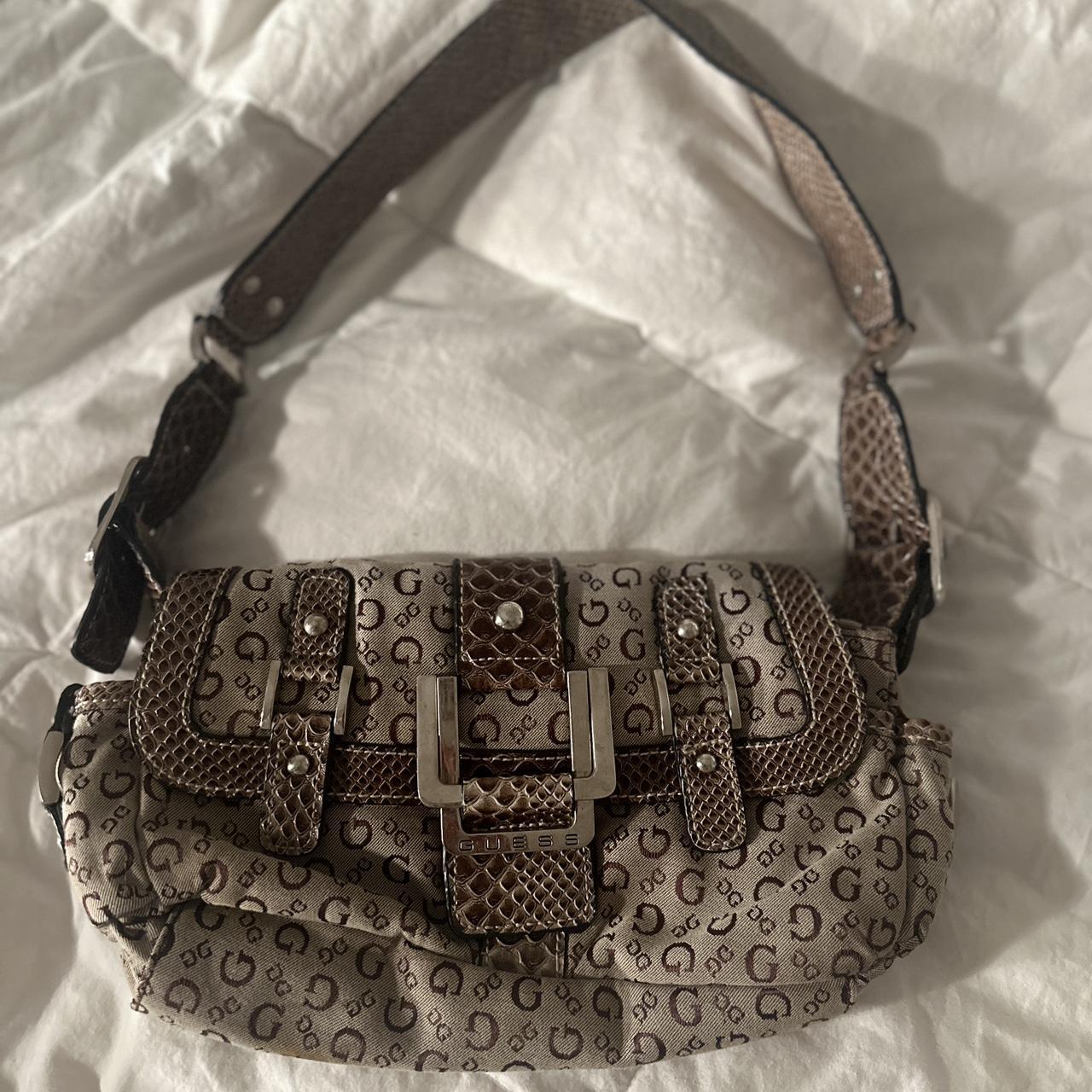 Guess vintage logo hot sale shoulder bag