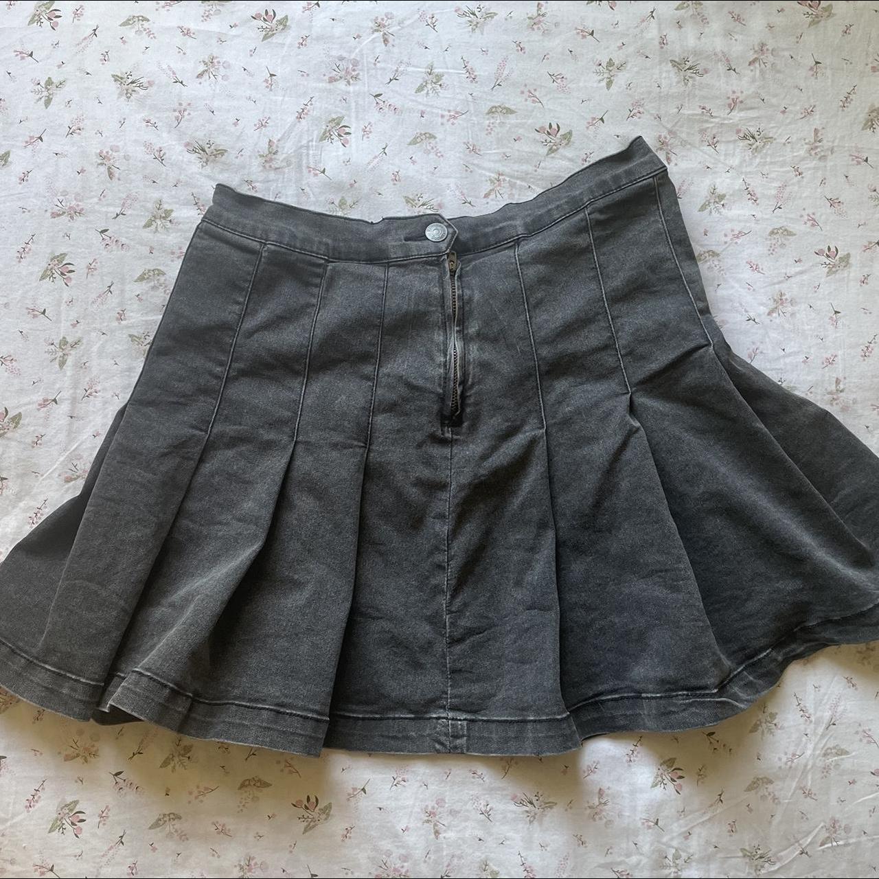 Pleated grey Jean skirt ˚₊‧꒰ა 🌑 ໒꒱ ‧₊˚ Brand Simple... - Depop