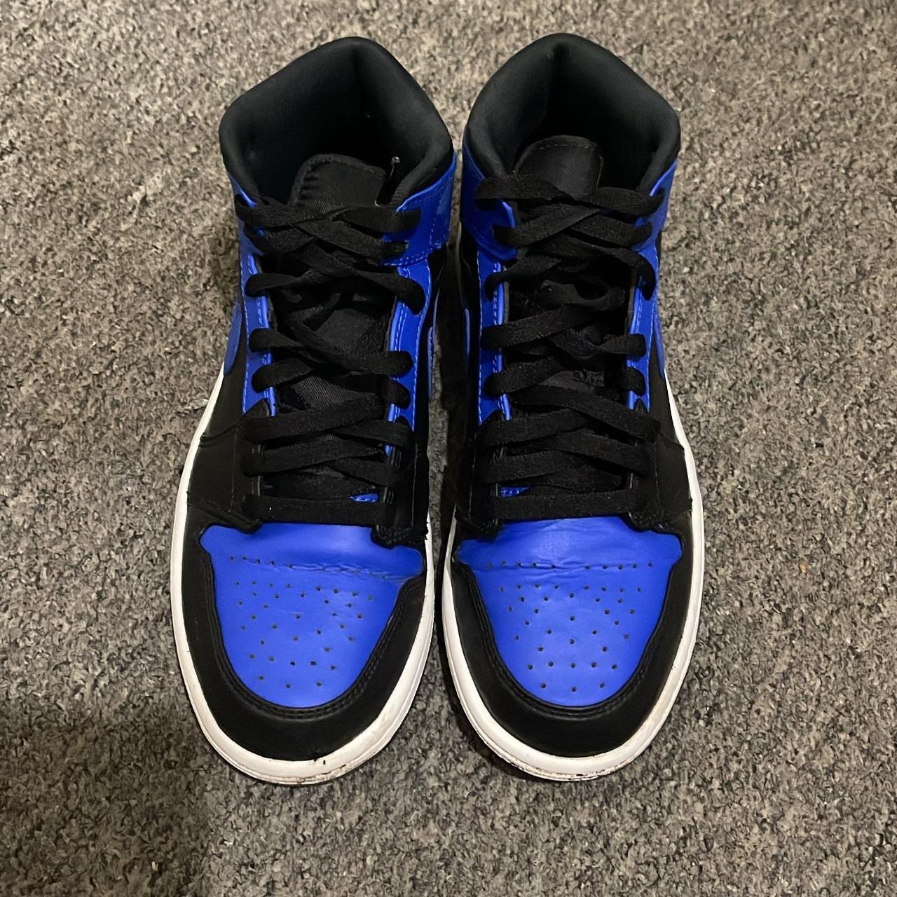 jordan1 blue and black