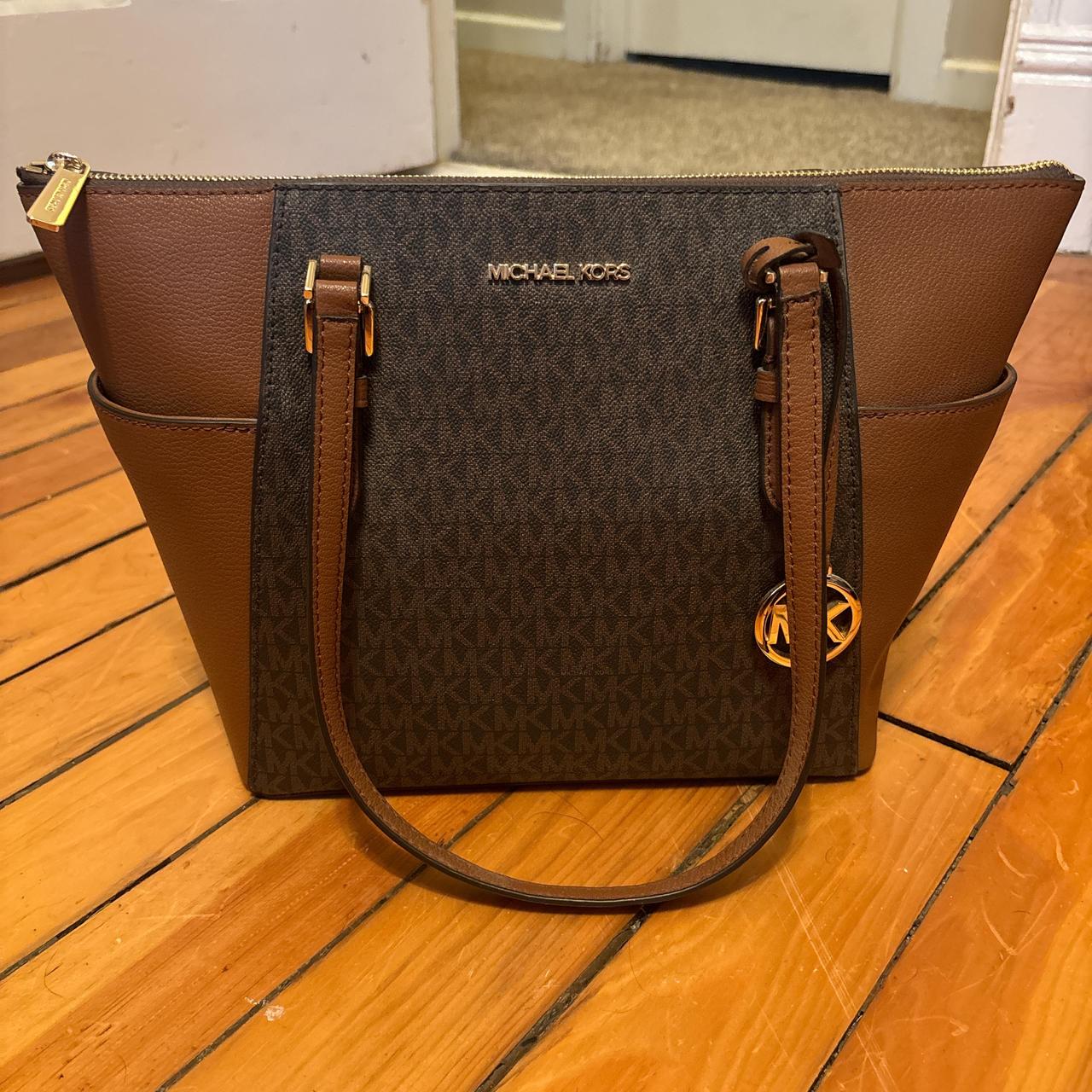 Brand New Michael discount Kors purse