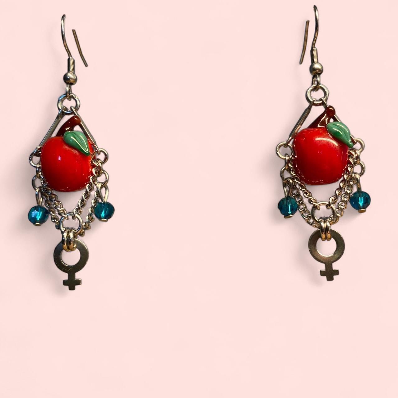 item listed by whimsycurio