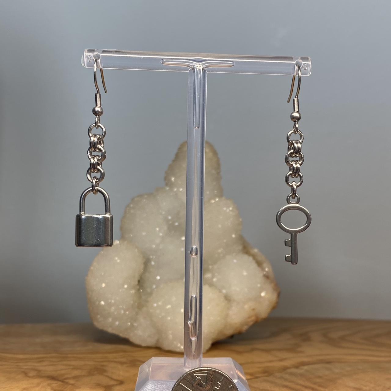 item listed by whimsycurio