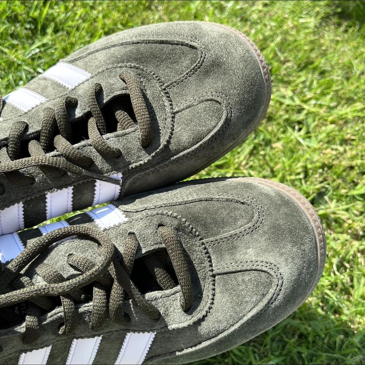 ladies khaki adidas trainers