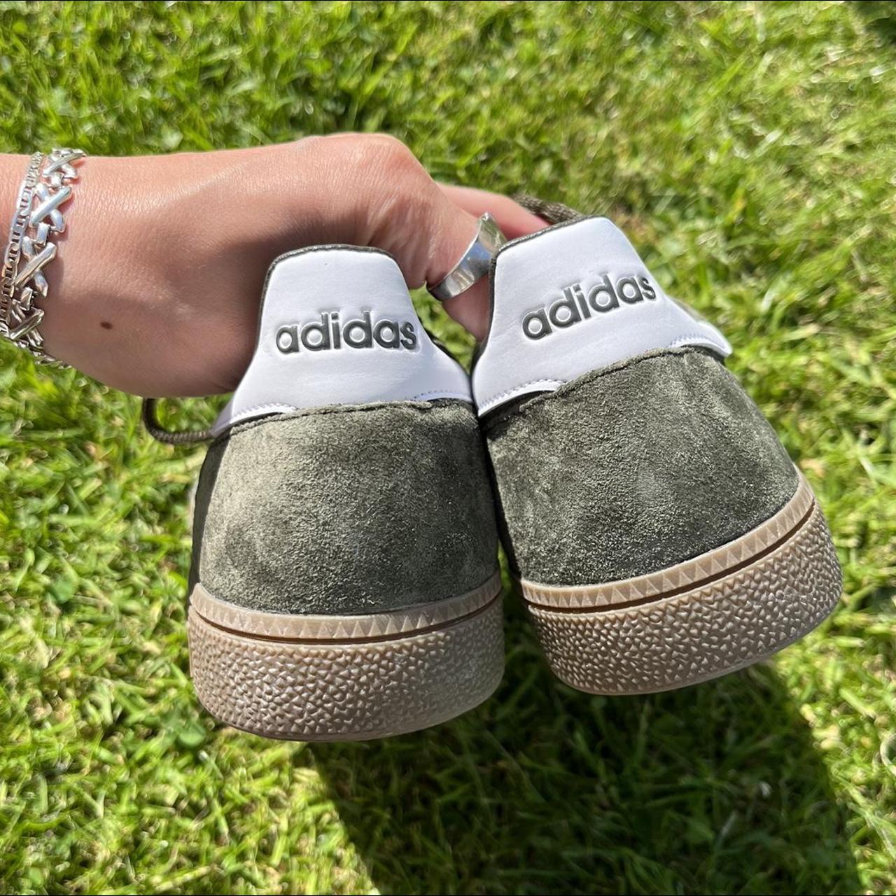 adidas khaki trainers womens