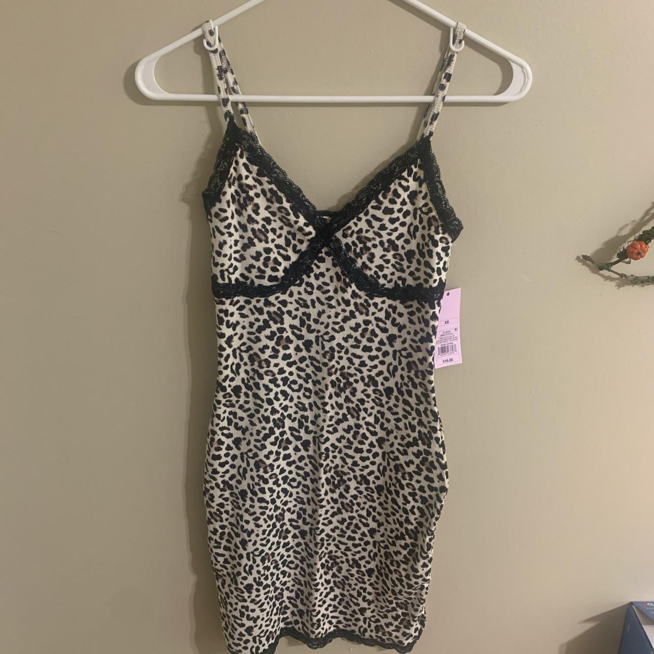 Wild fable body con leopard print dress Has black... - Depop