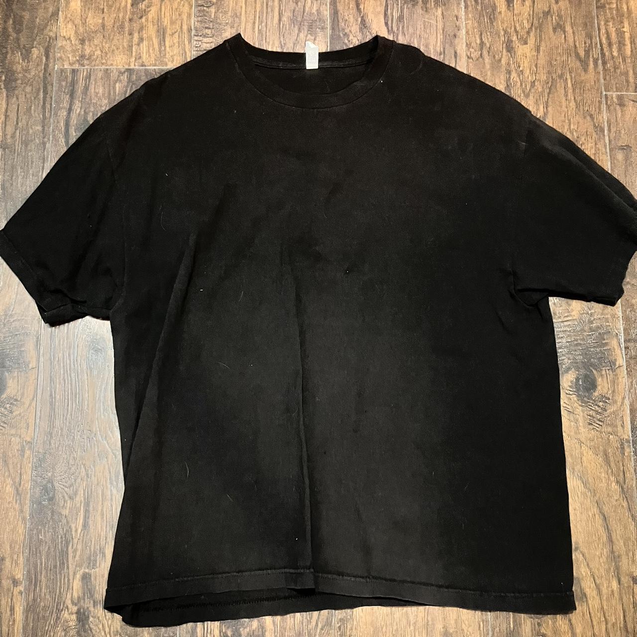 Gildan Men's Black T-shirt | Depop