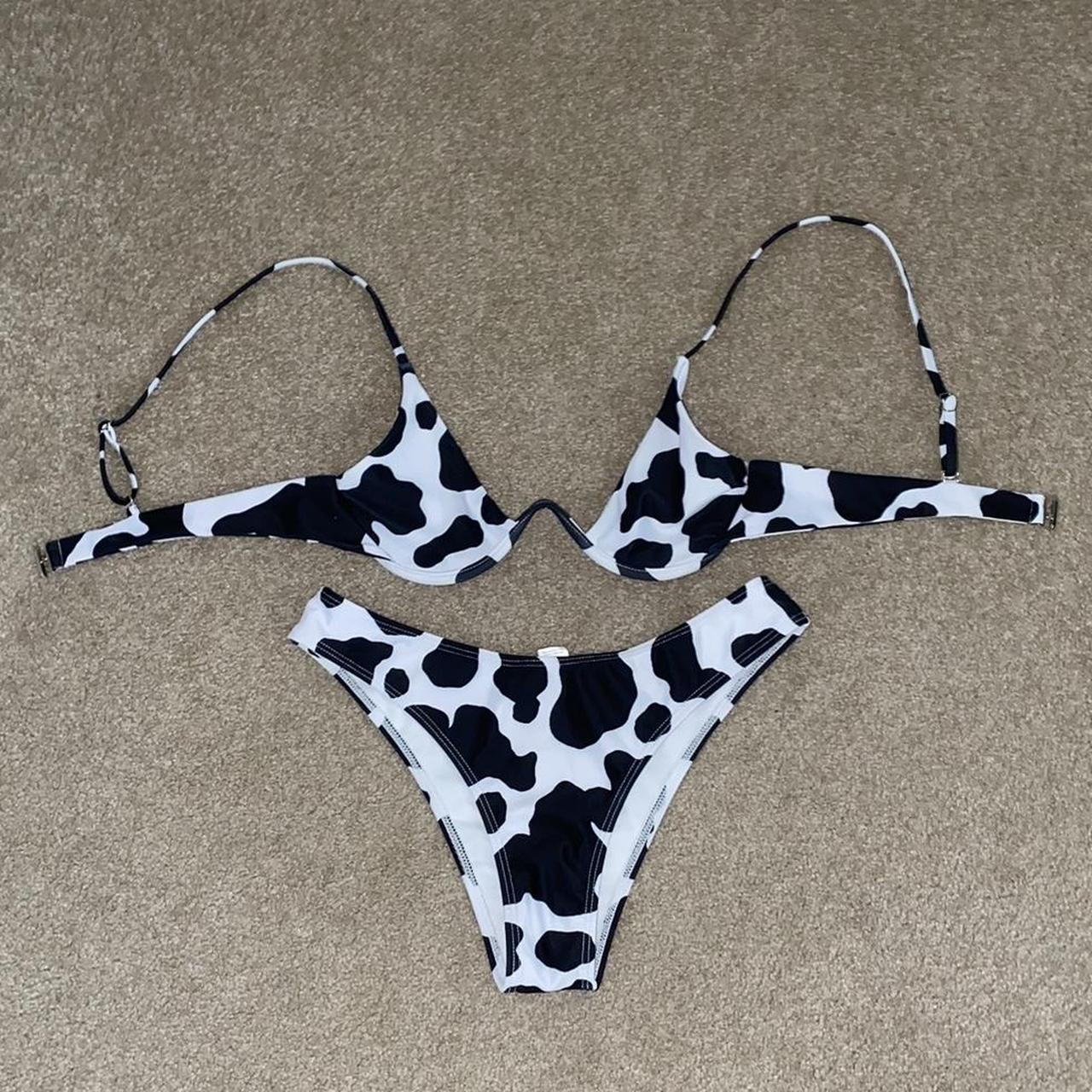 SHEIN Women's Black Bikinis-and-tankini-sets | Depop