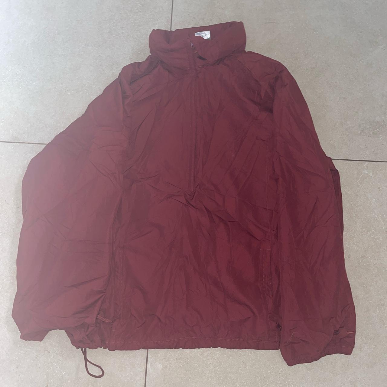 nike burgundy vest