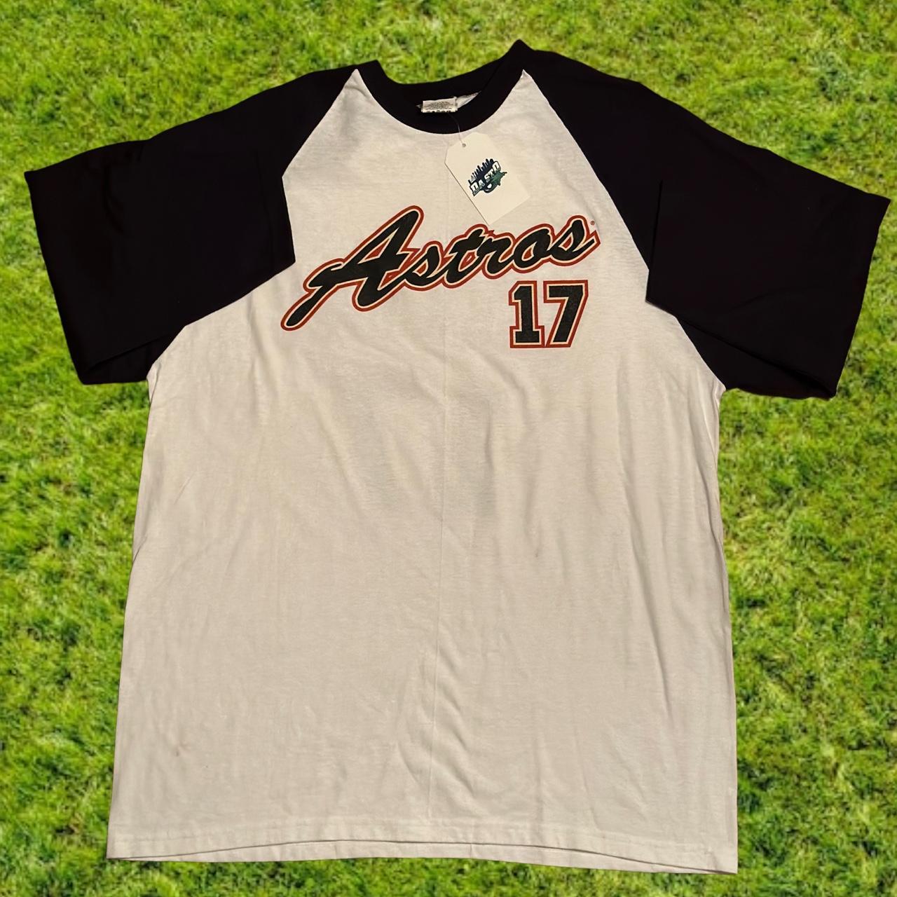 Vintage Essential Houston Astros Berkman T-shirt - Depop