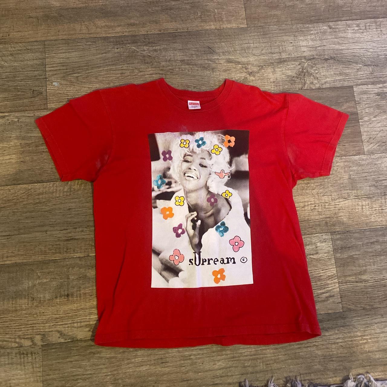 Supreme Naomi Tee Red Small