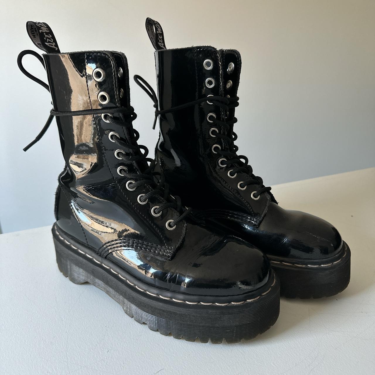 dr martens lisa