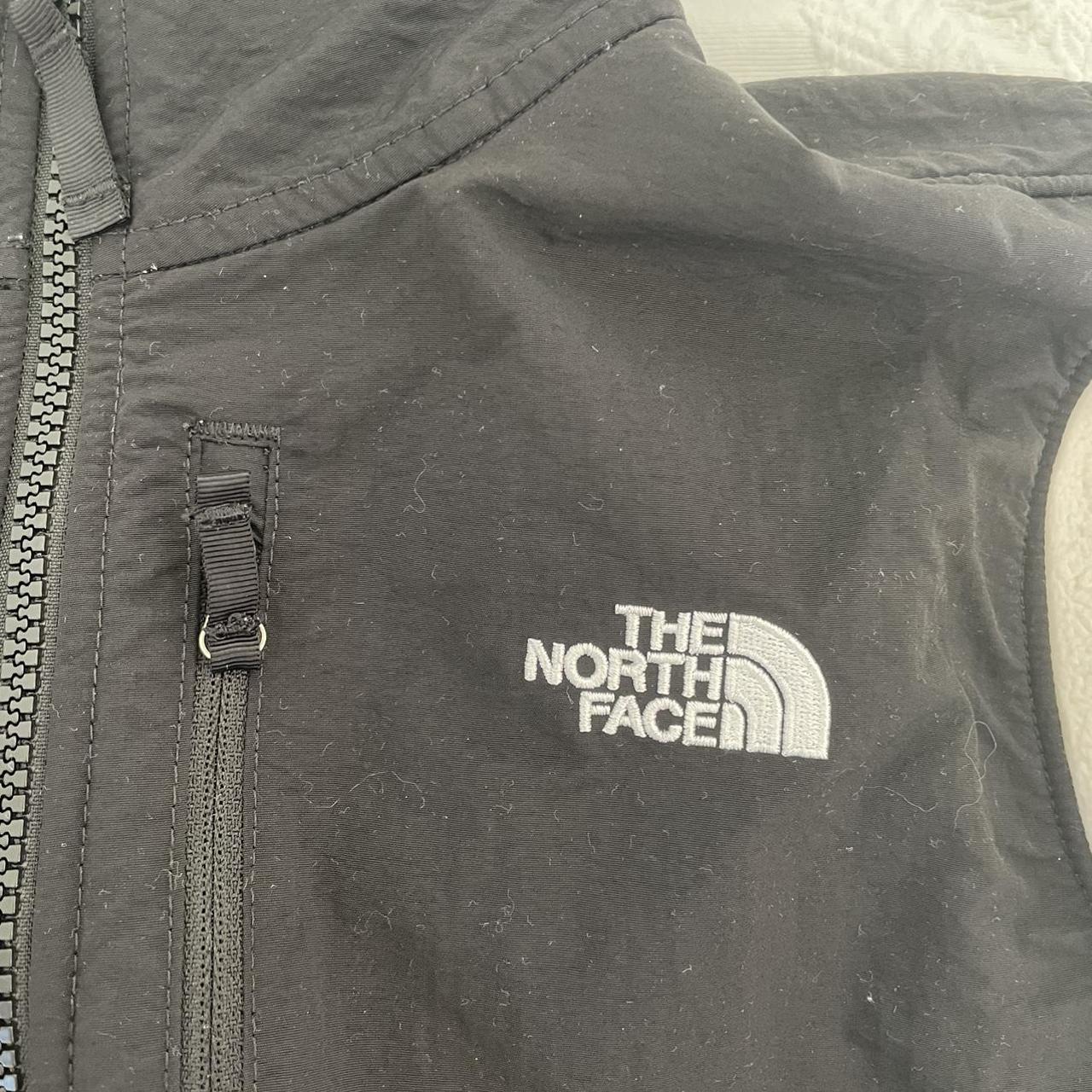 The North Face Quarter Zip. Size Large but fits... - Depop