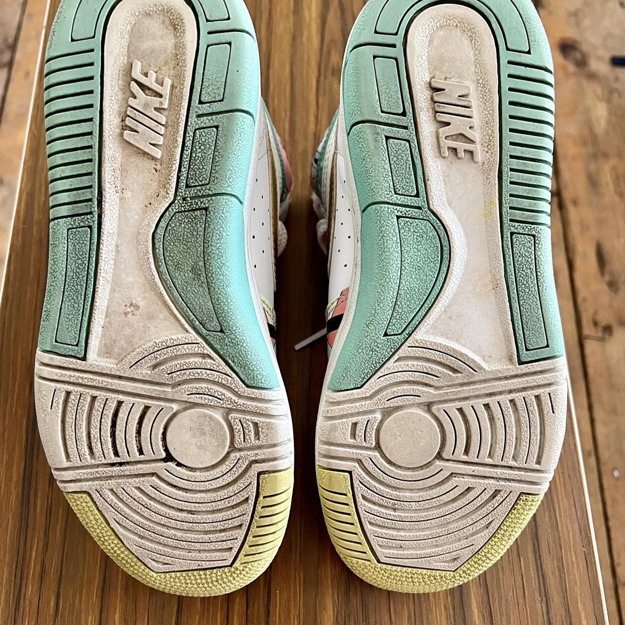 新品未使用　EMILIO PUCCI スニーカー　ゴールド $_57.JPG